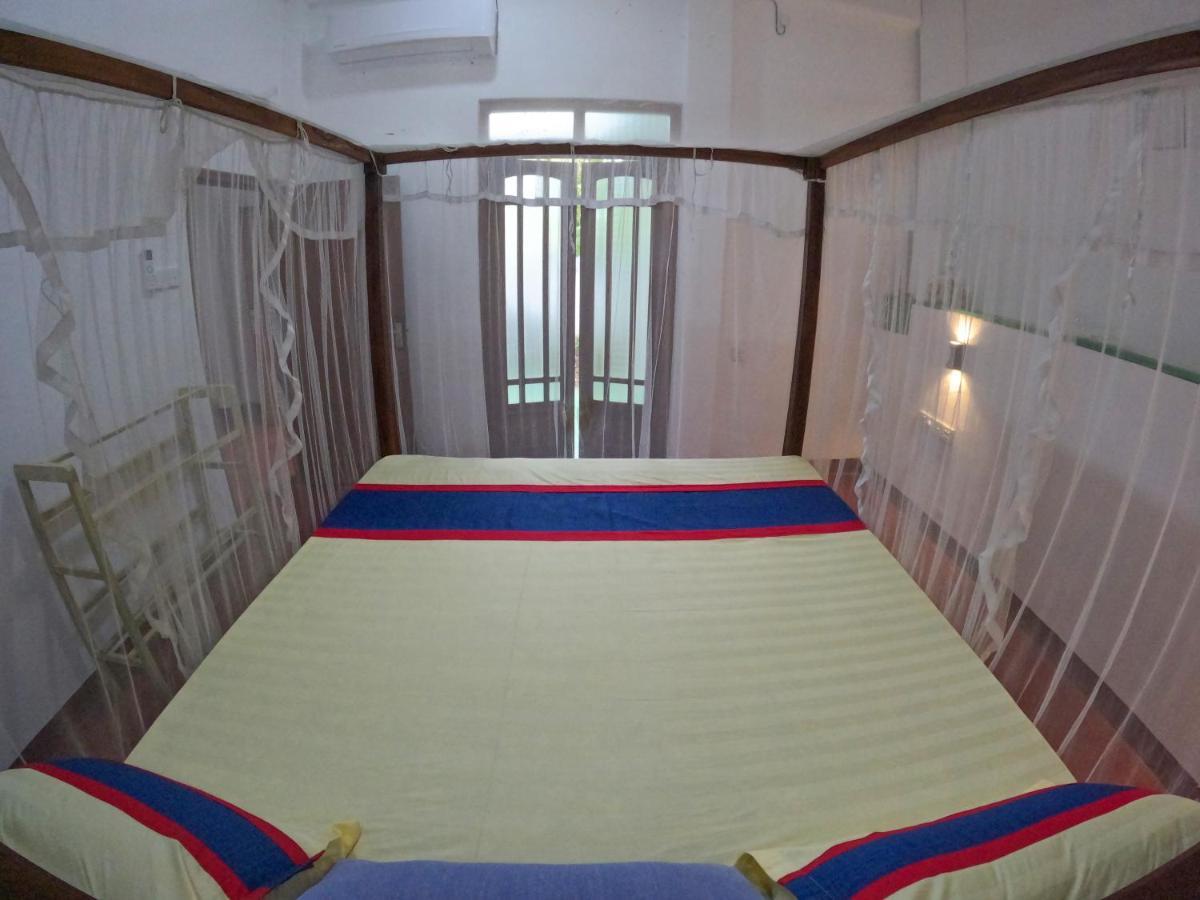 New Star Light Hotel Mirissa Ngoại thất bức ảnh