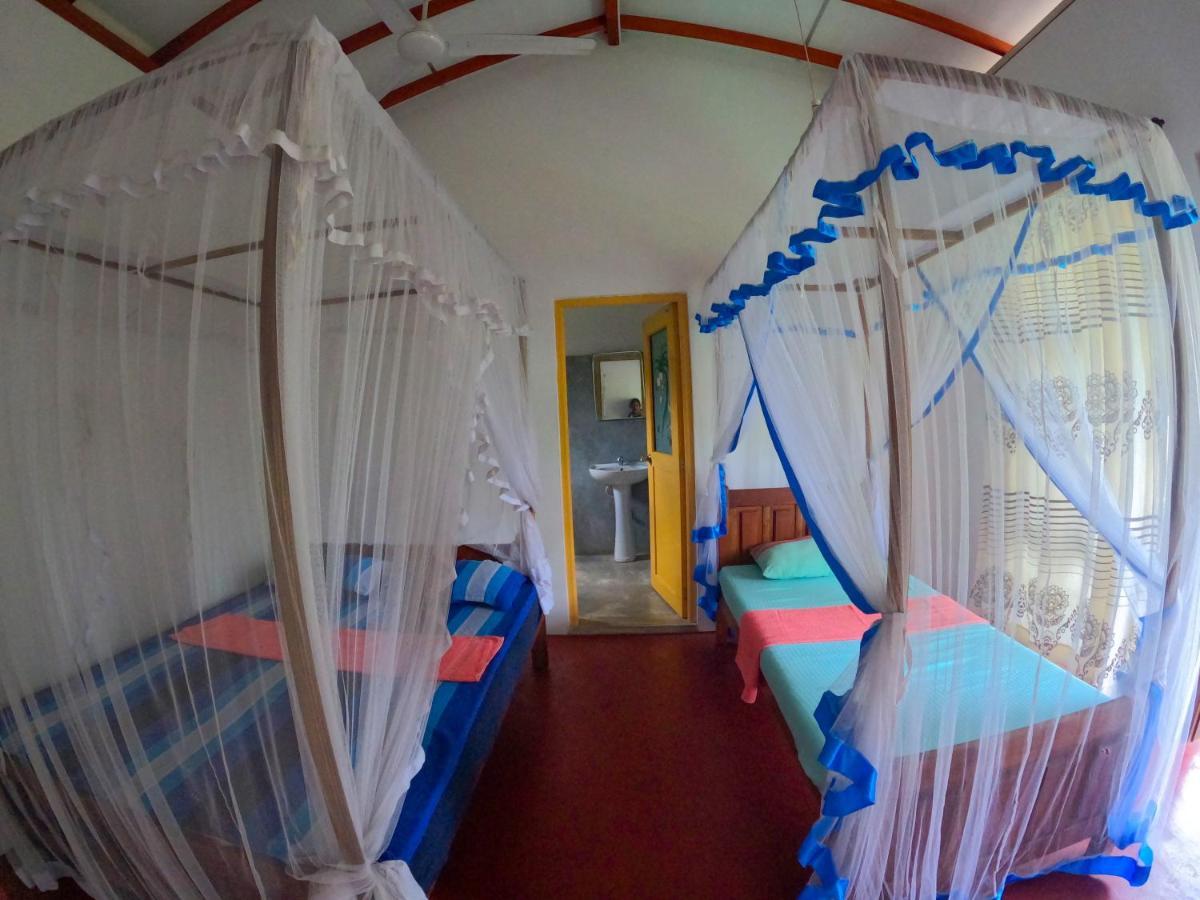 New Star Light Hotel Mirissa Ngoại thất bức ảnh