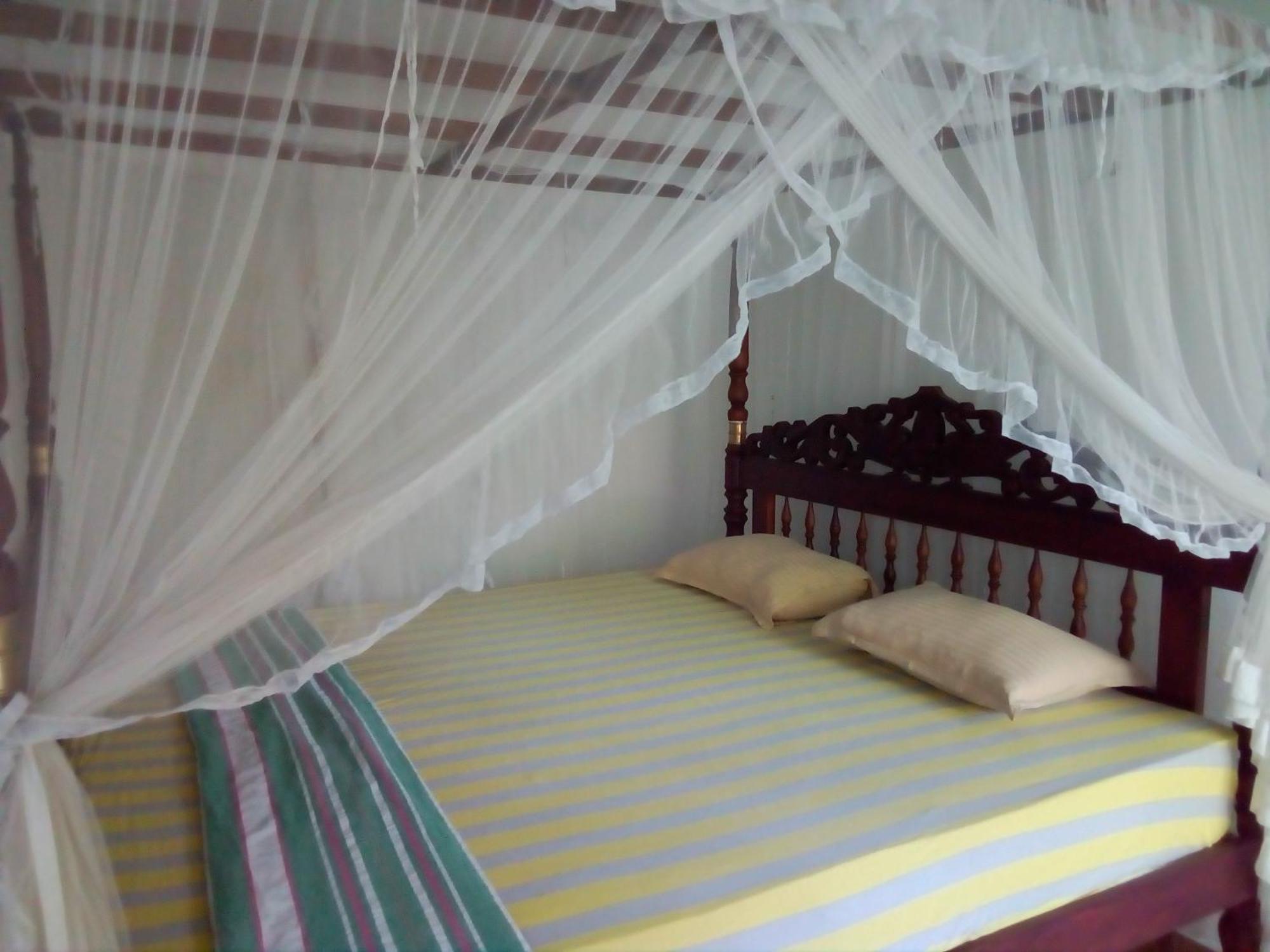 New Star Light Hotel Mirissa Phòng bức ảnh
