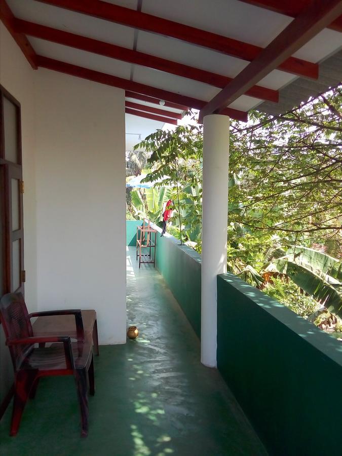 New Star Light Hotel Mirissa Ngoại thất bức ảnh